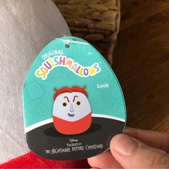 Squishmallows Disney: Nightmare Before Christmas: Lock 12" - Picture 5 of 7